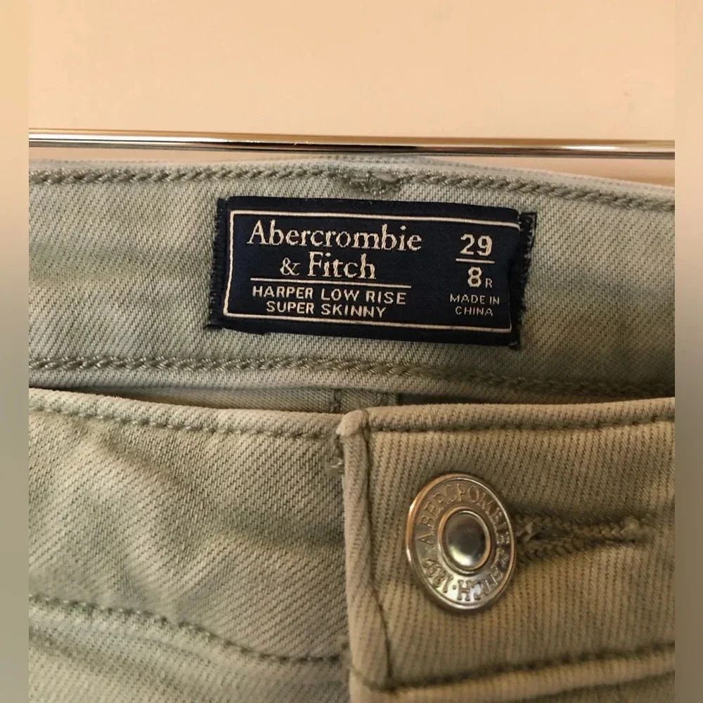 ✨ Abercrombie & Fitch | Harper Low Rise Super Skinny Jeans - Picture 3 of 7